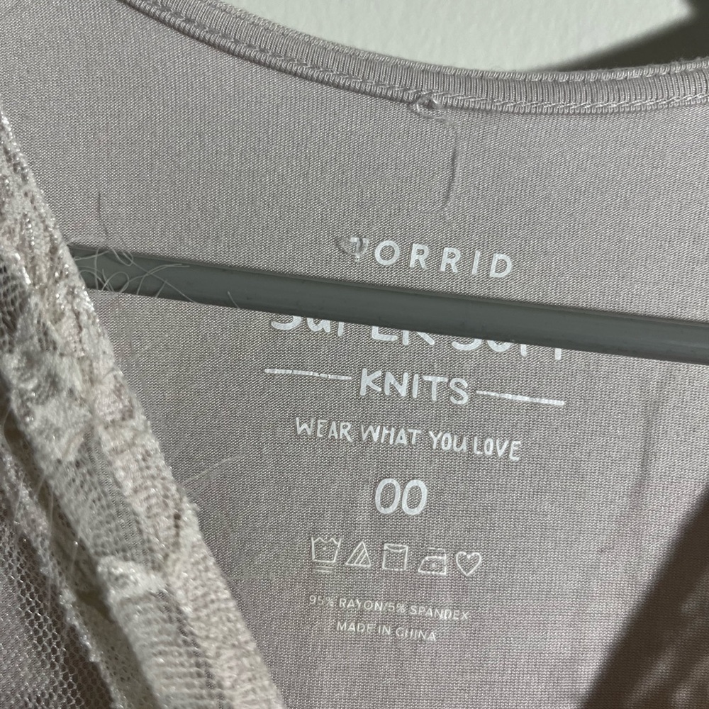 Torrid top - Picture 2 of 3